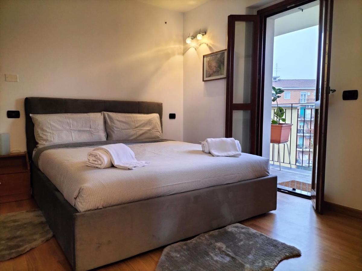 Casa Atene Milan Bagian luar foto