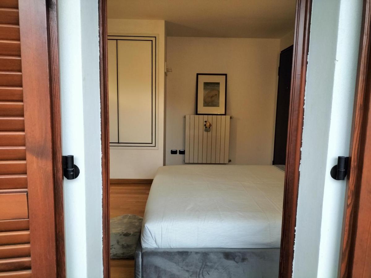Casa Atene Milan Bagian luar foto
