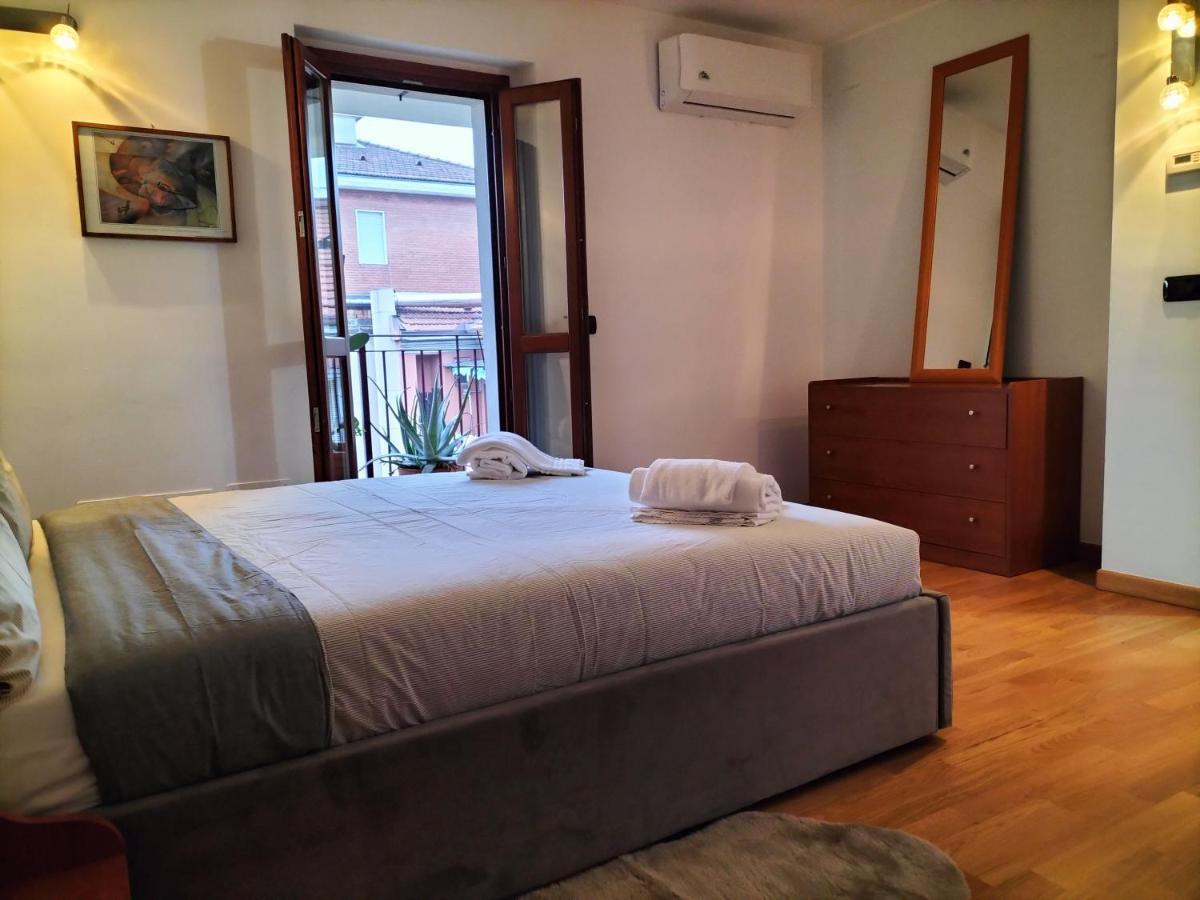 Casa Atene Milan Bagian luar foto