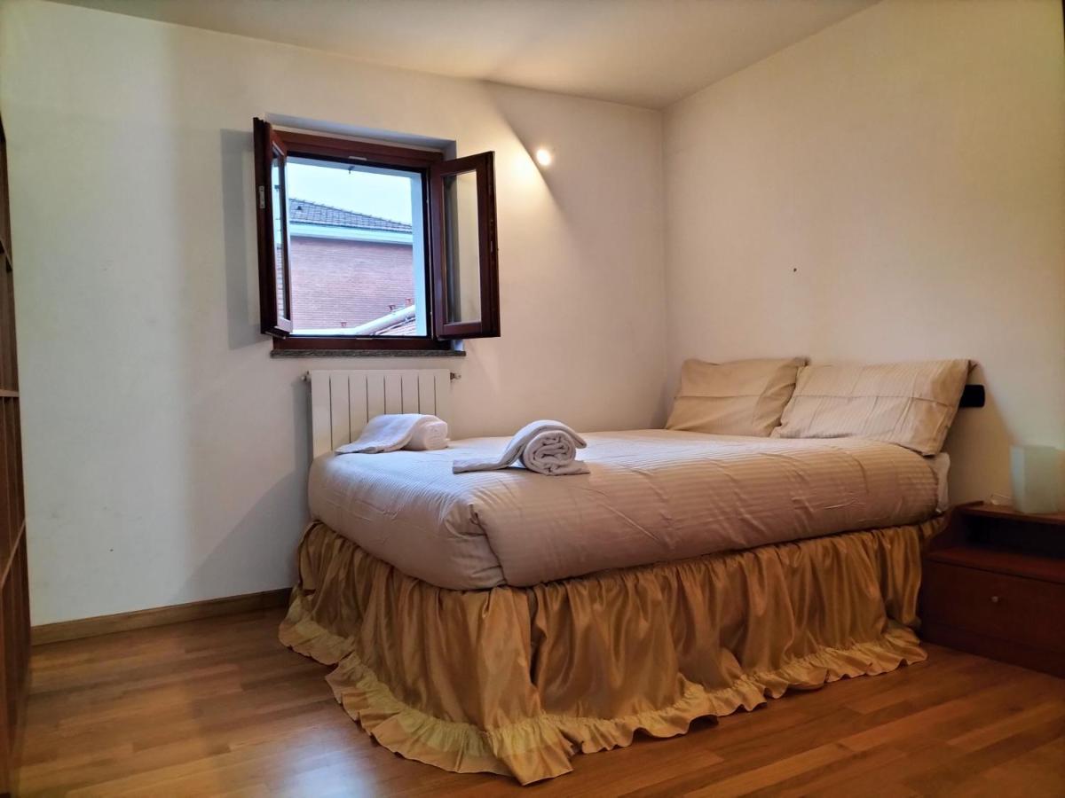 Casa Atene Milan Bagian luar foto